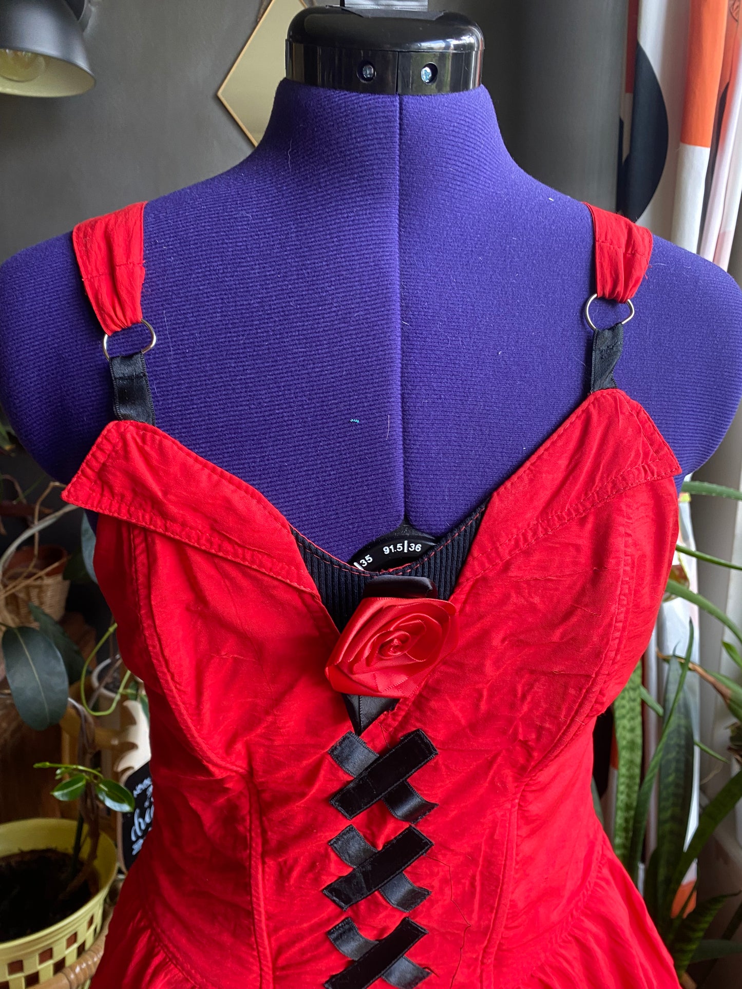 Robe 80s à volant
