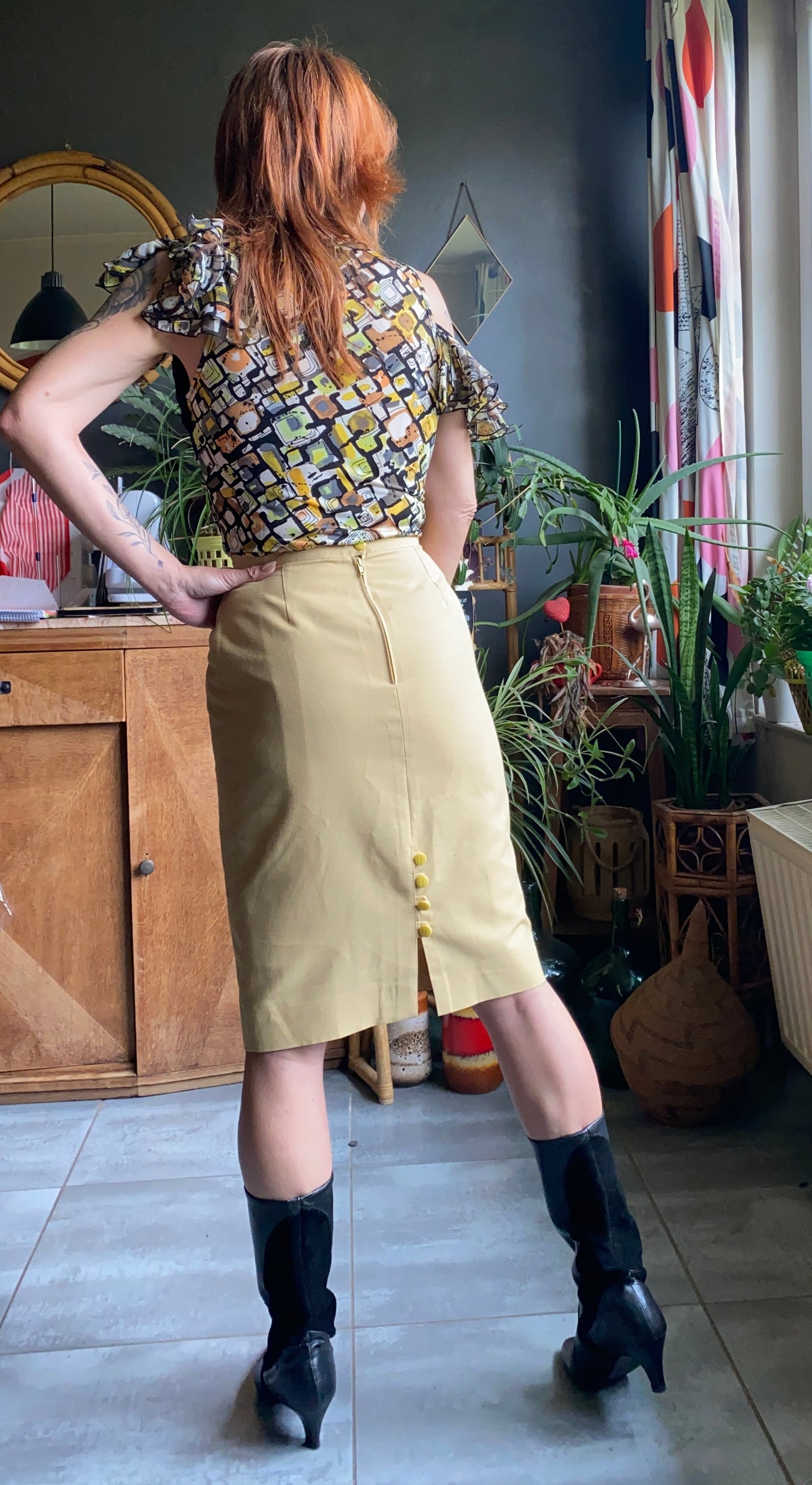 Jupe jaune crayon