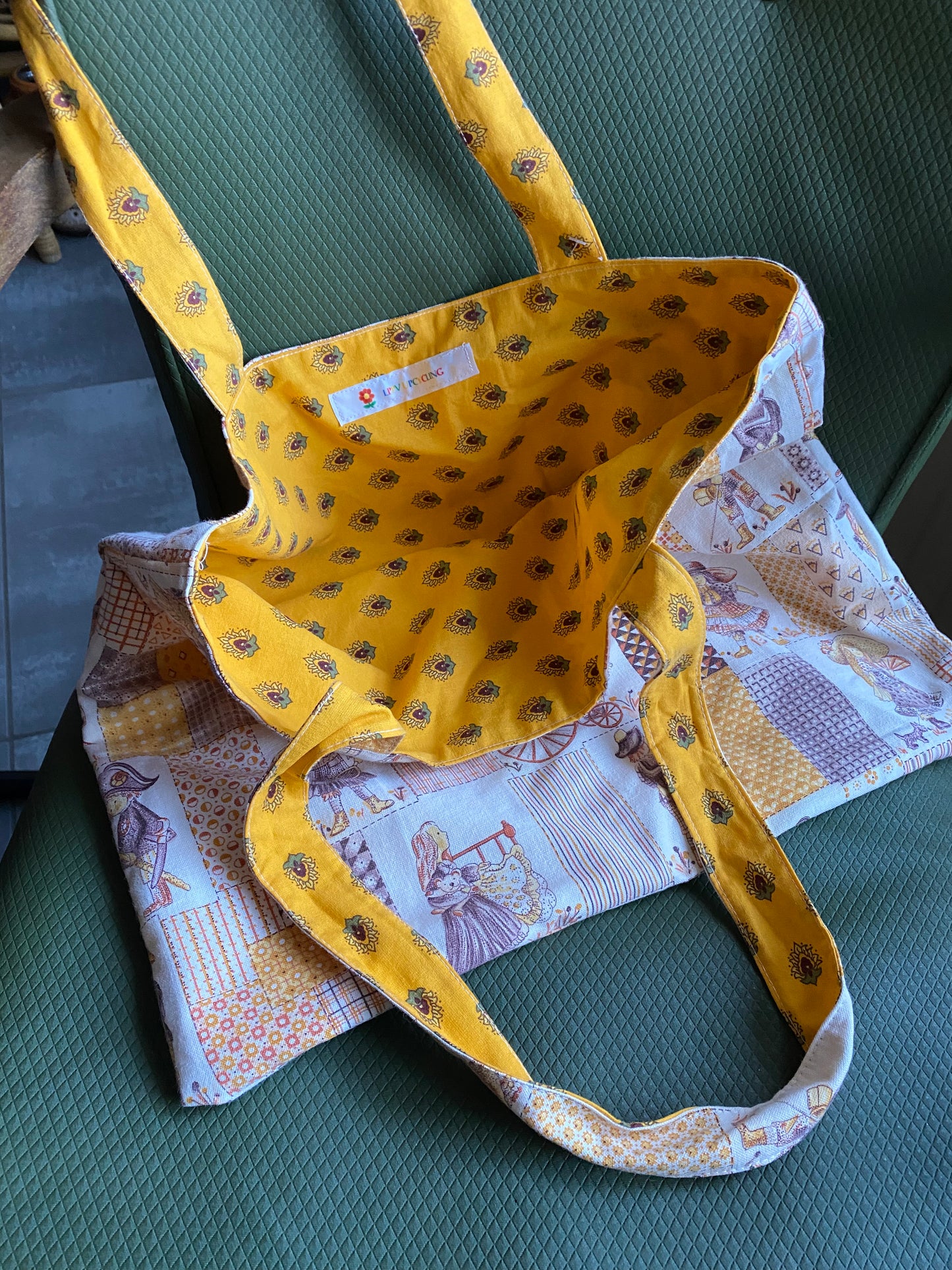 Tote bag réversible upcyclé