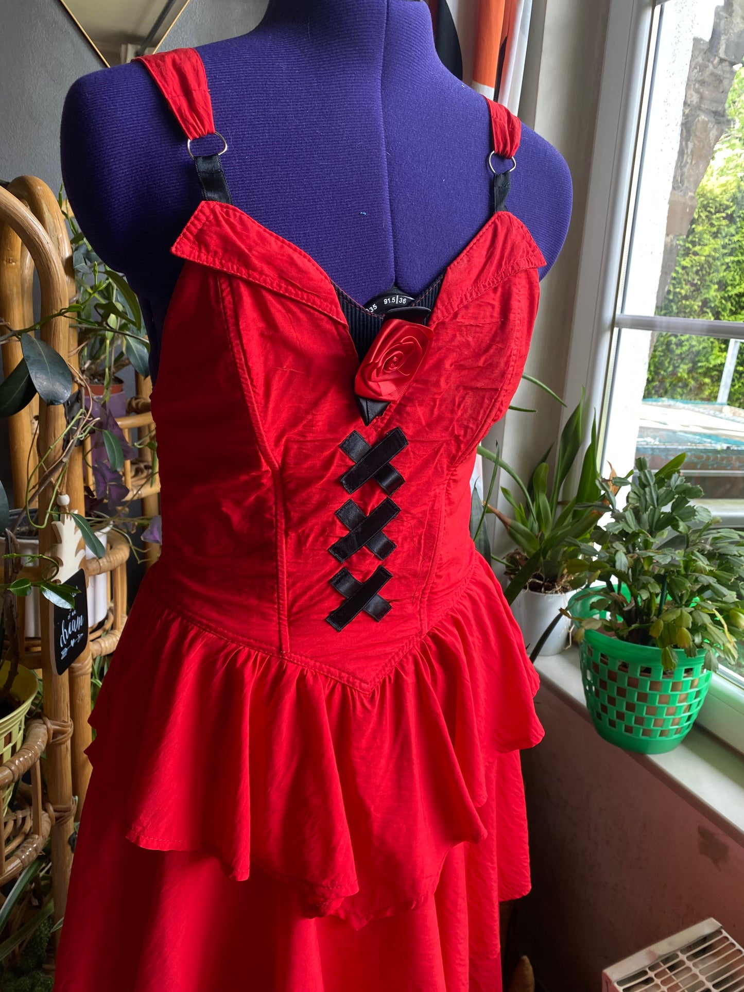 Robe 80s à volant