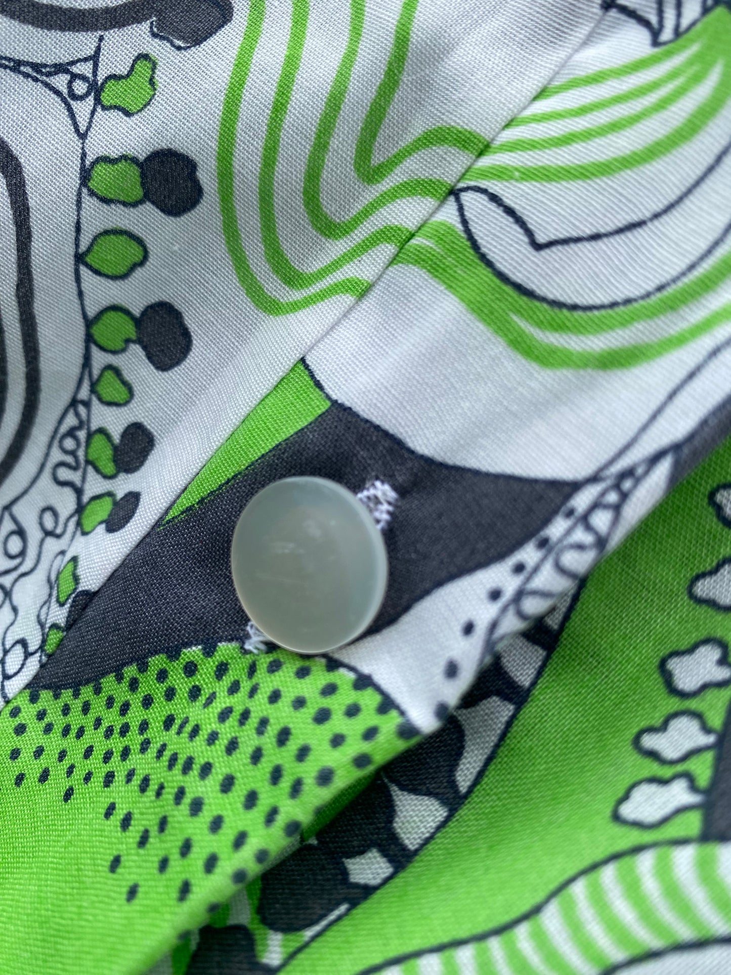 Robe tablier motifs verte 70s