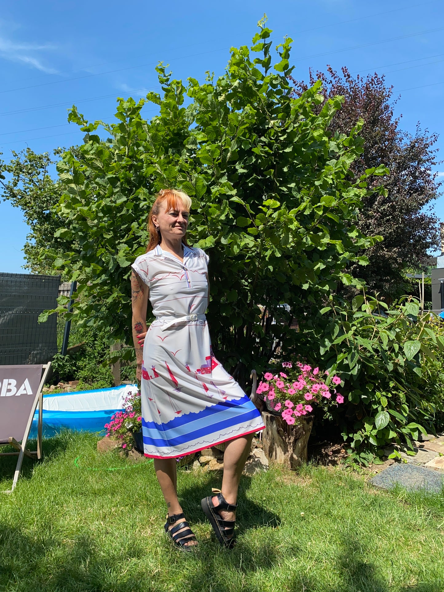 Robe motifs plage 80s