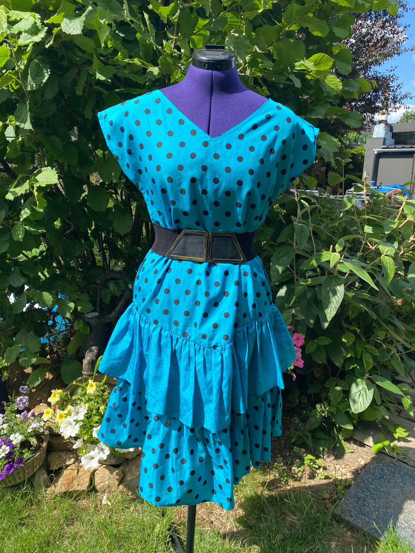 Robe pois et volants 80s