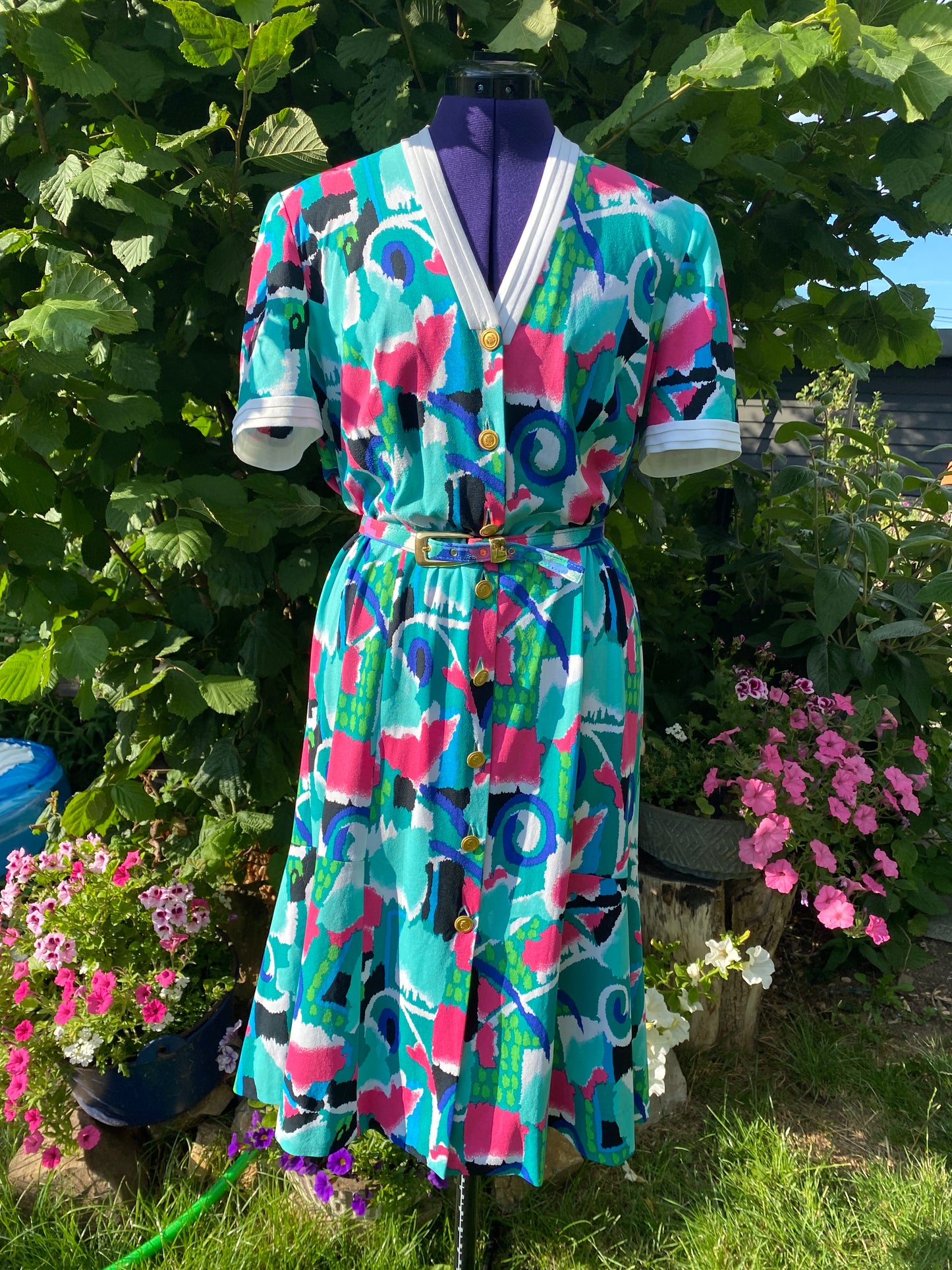 Robe turquoise et fushia 80s