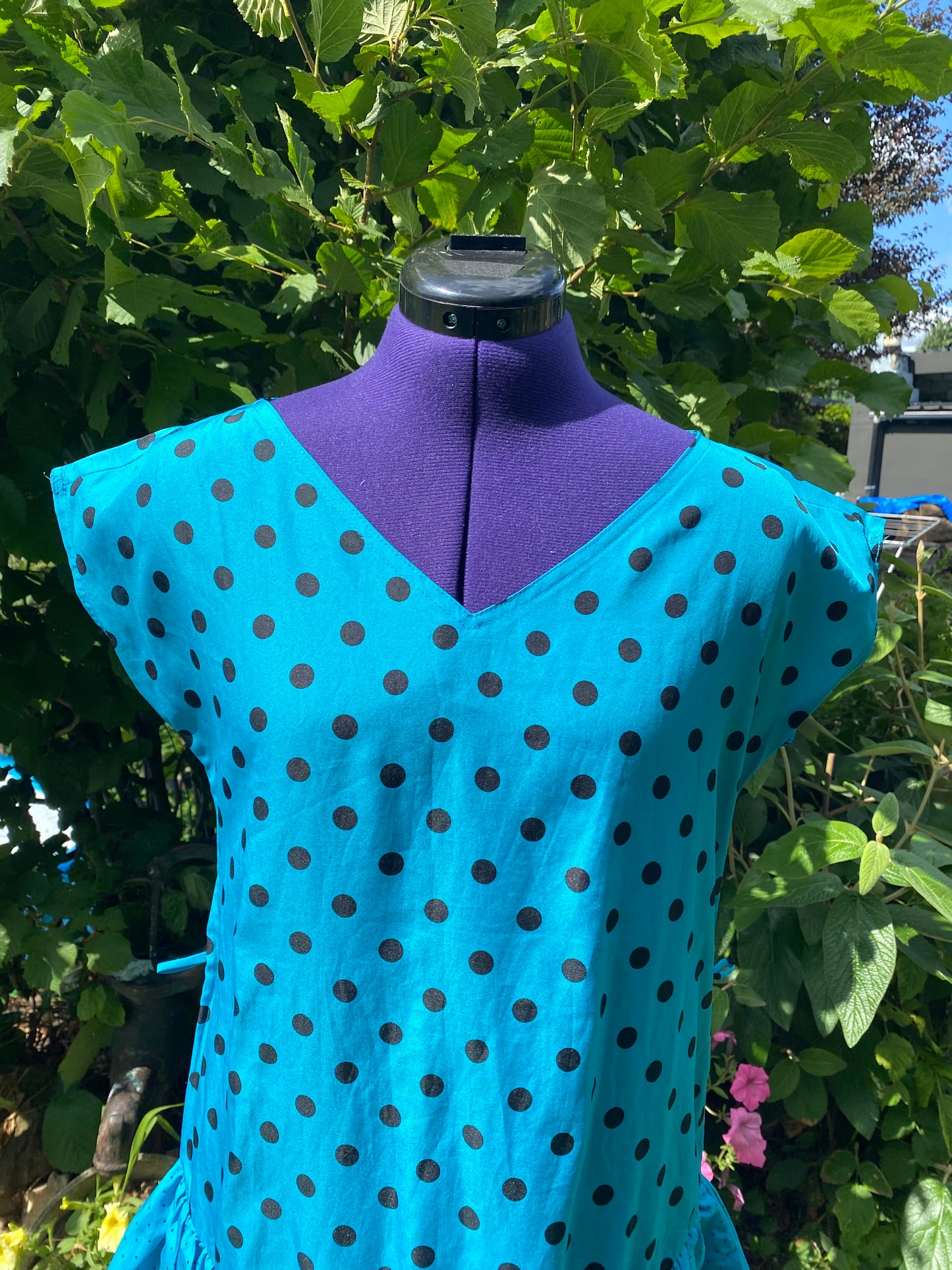 Robe pois et volants 80s