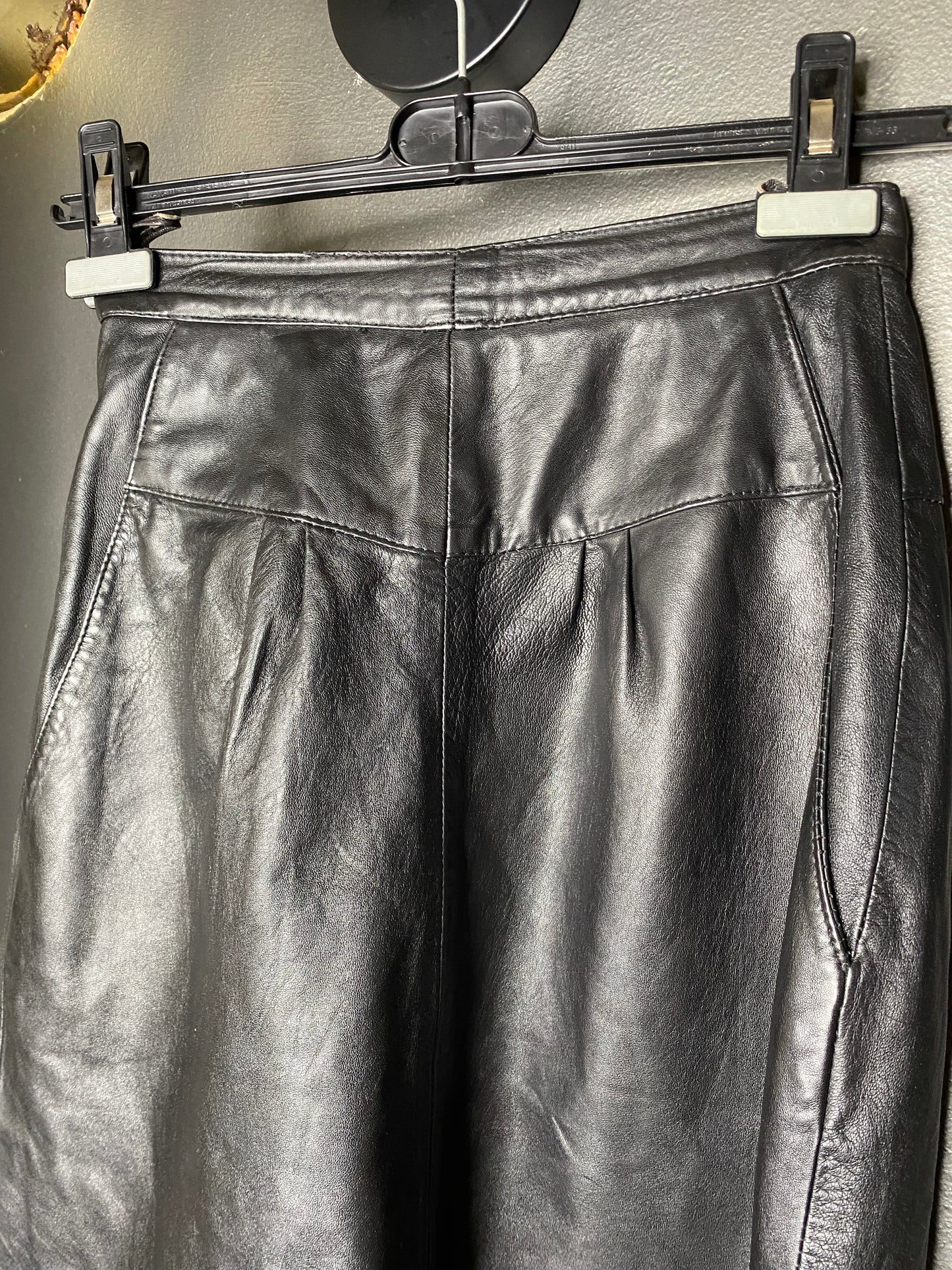 Jupe cuir vintage 80