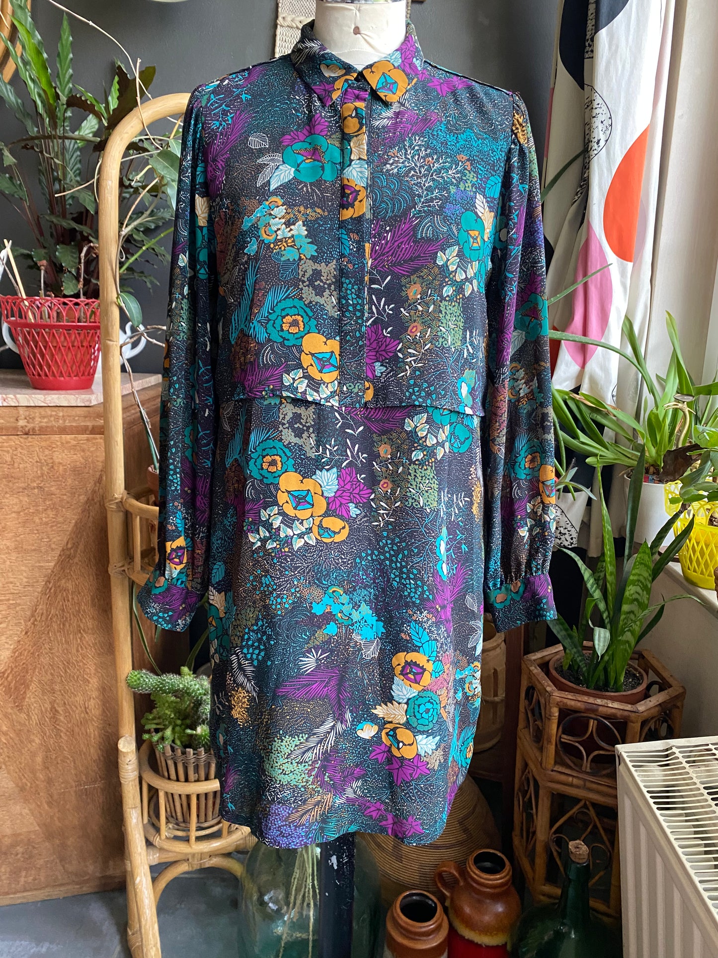 Robe courte moderne