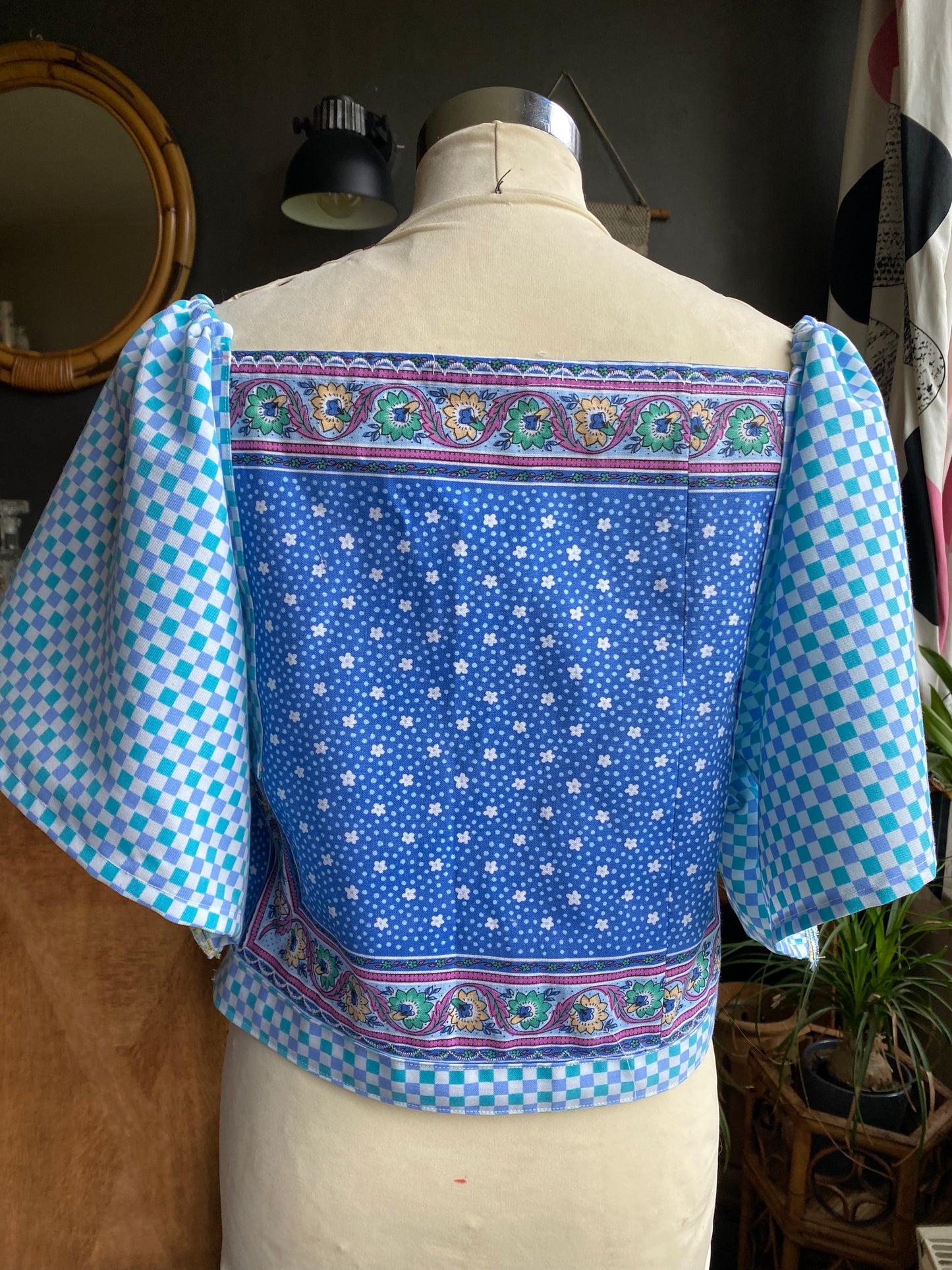 Haut upcyclé