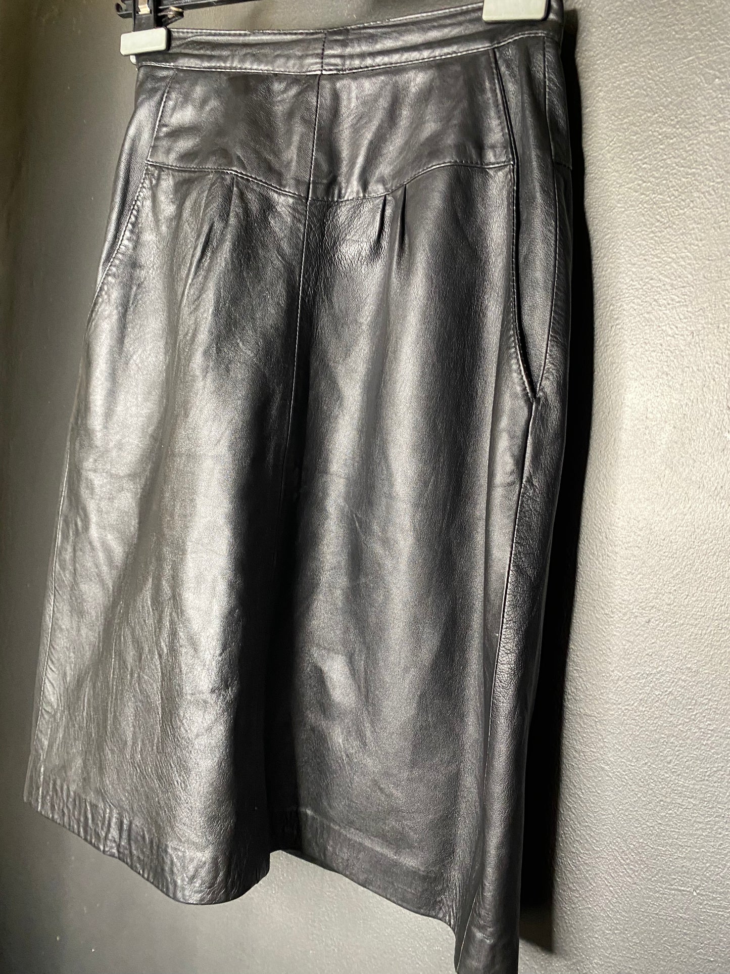 Jupe cuir vintage 80