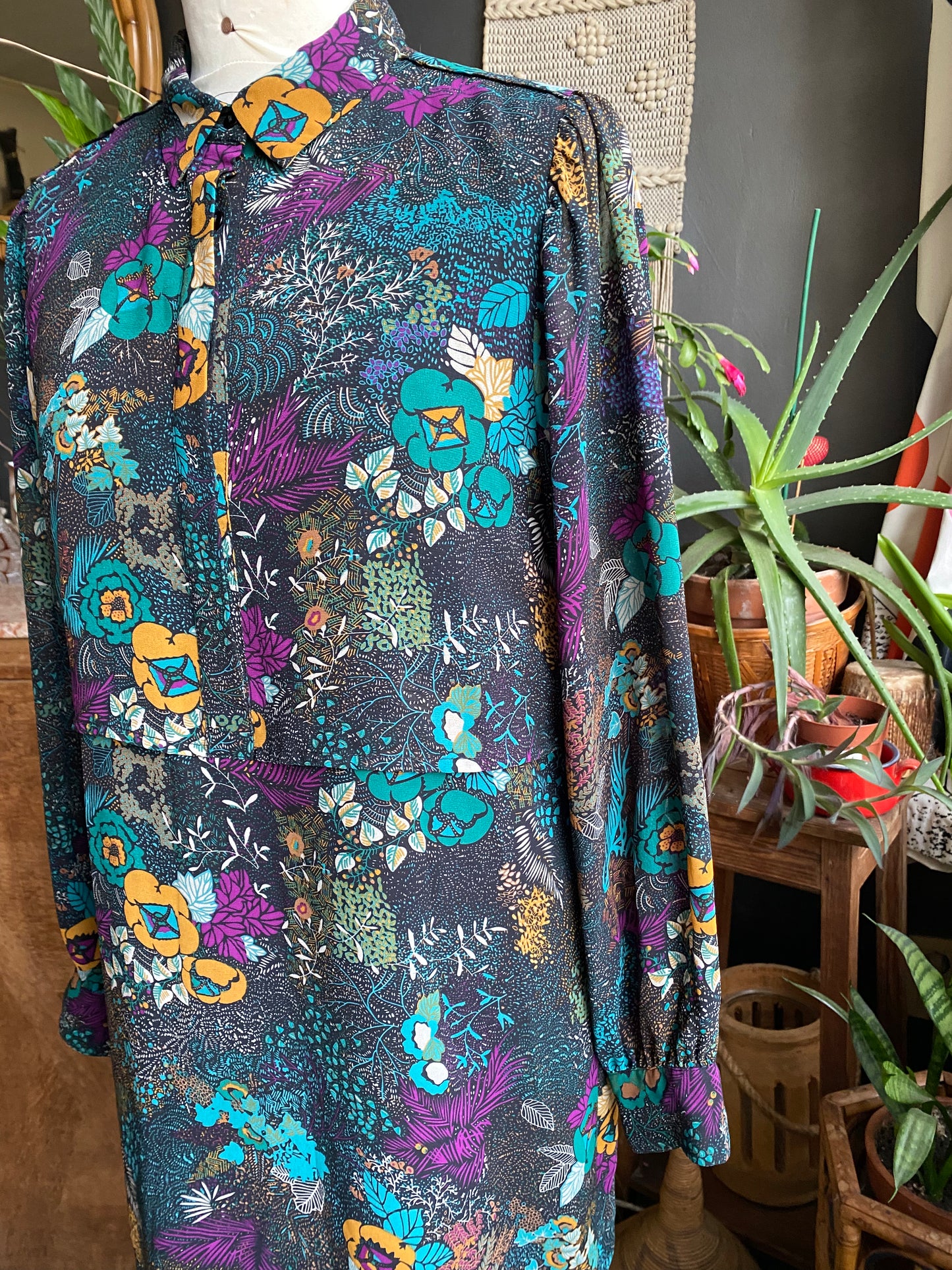 Robe courte moderne