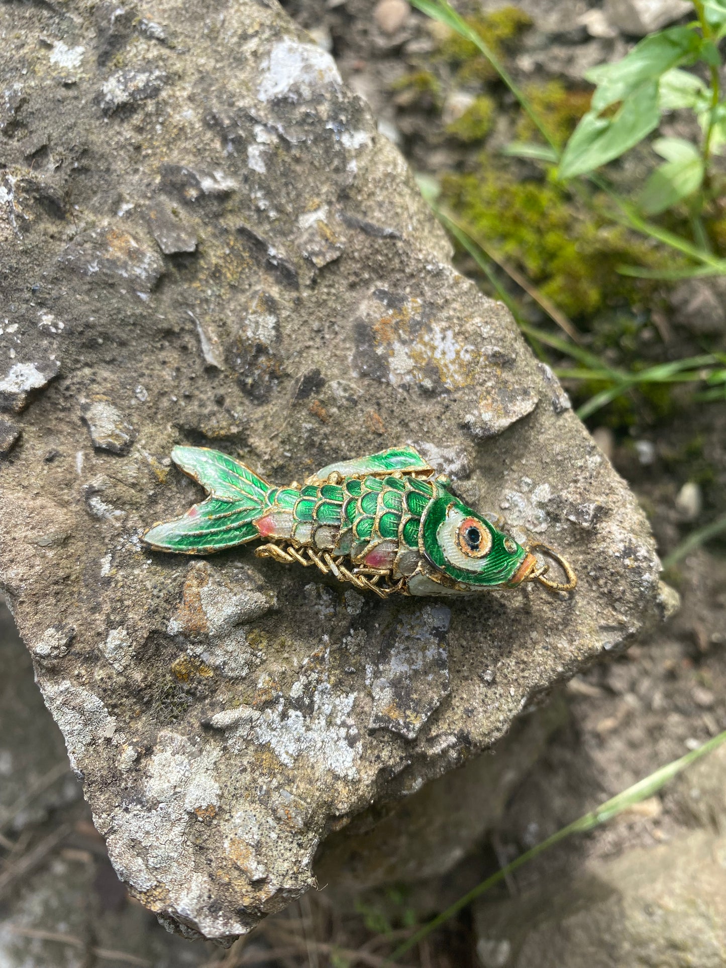 Pendentif poisson articulé