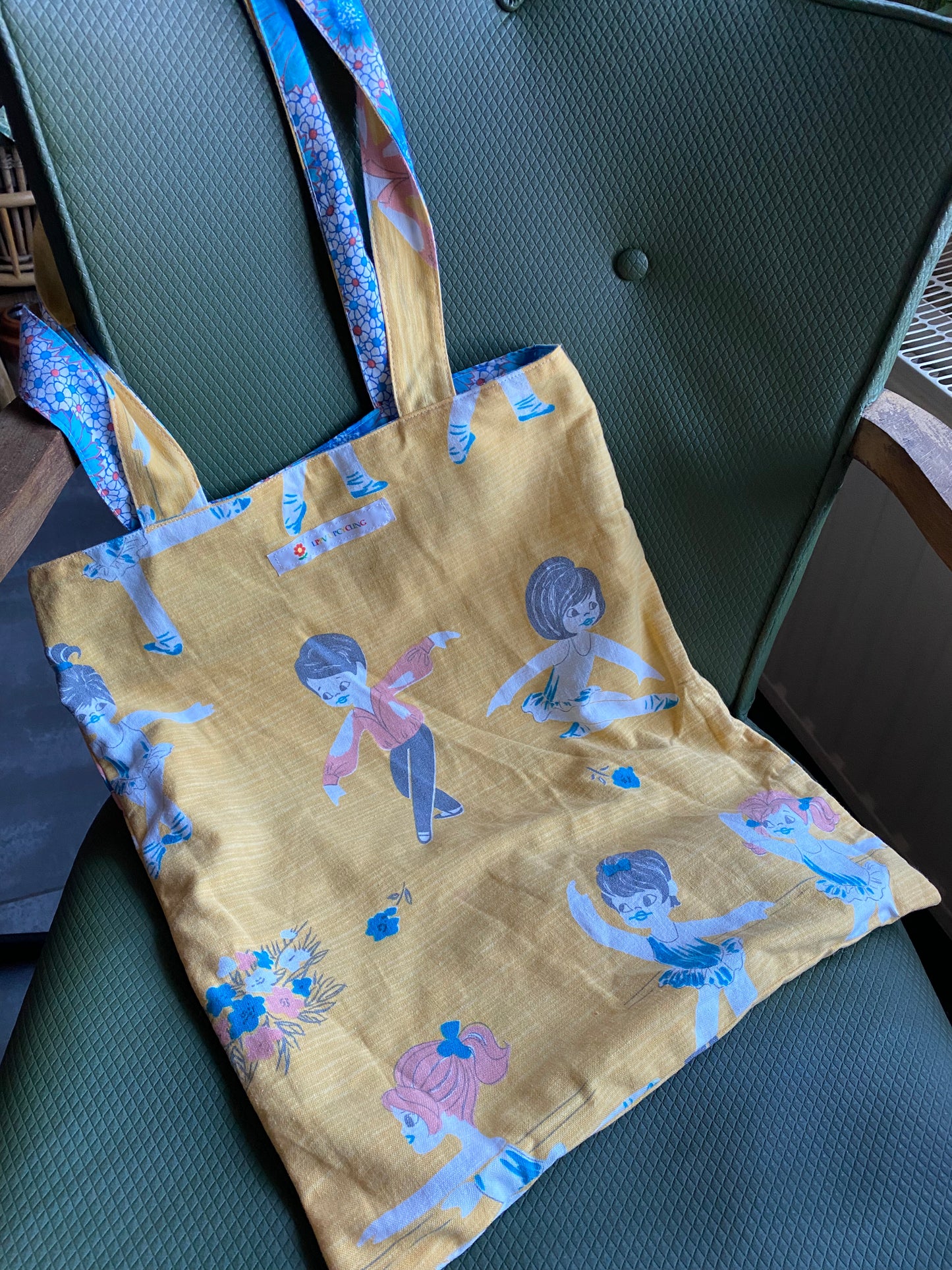 Tote bag reversible upcyclé